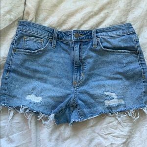 Universal Thread light wash denim shorts